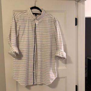 Like New Banana Republic Cotton Button Down